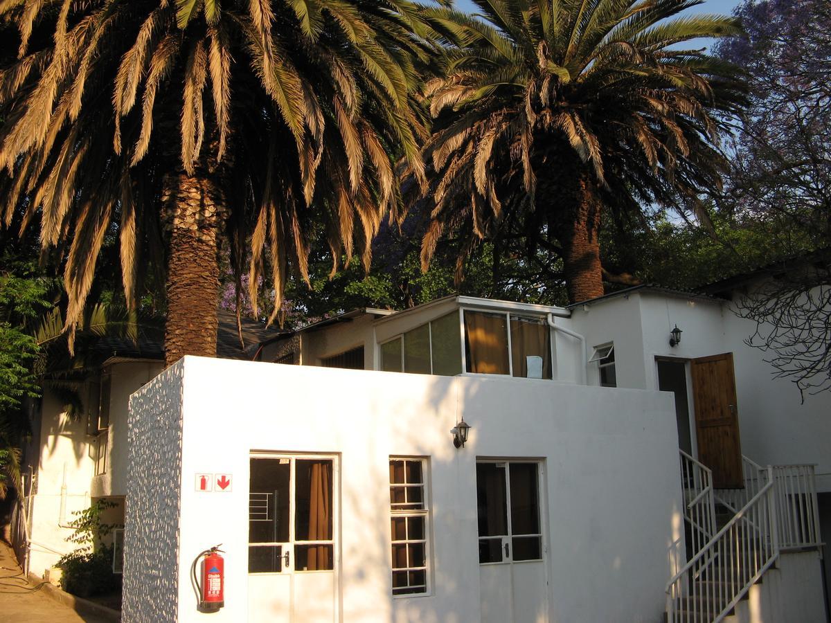 Rosebank Hostel Johannesburg Exteriér fotografie